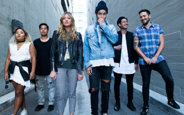  Hillsong Young & Free